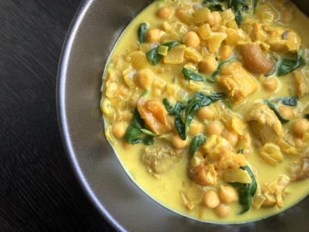 Creamy Coconut Chicken w Saffron