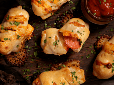 Cheesy Pepperoni Pizza Bombs